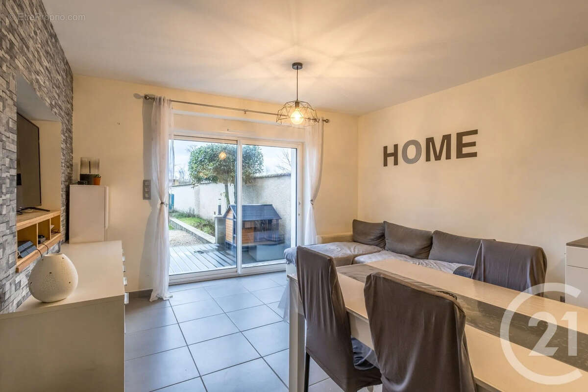 Appartement à BELLEVILLE