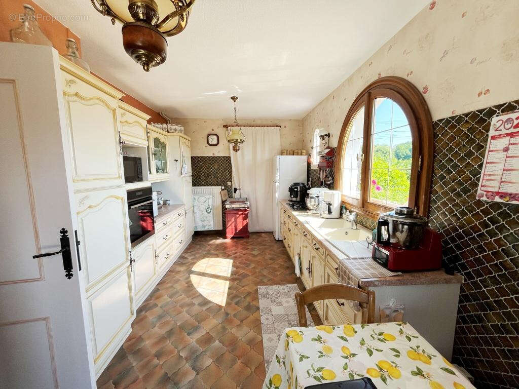Belle propriété entouré de son parc boisé de 10700m2 - photo 7