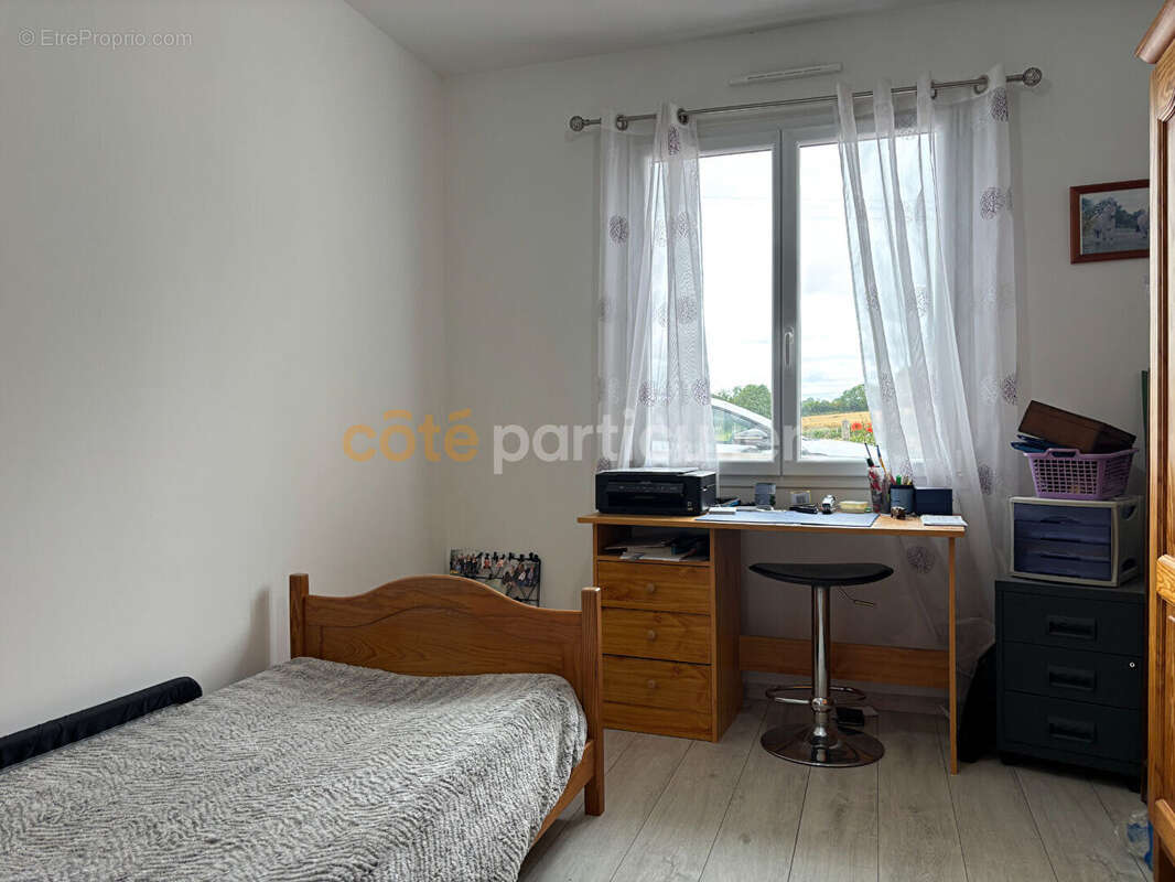 Maison de plain pied 3 chambres - COURCY - photo 12