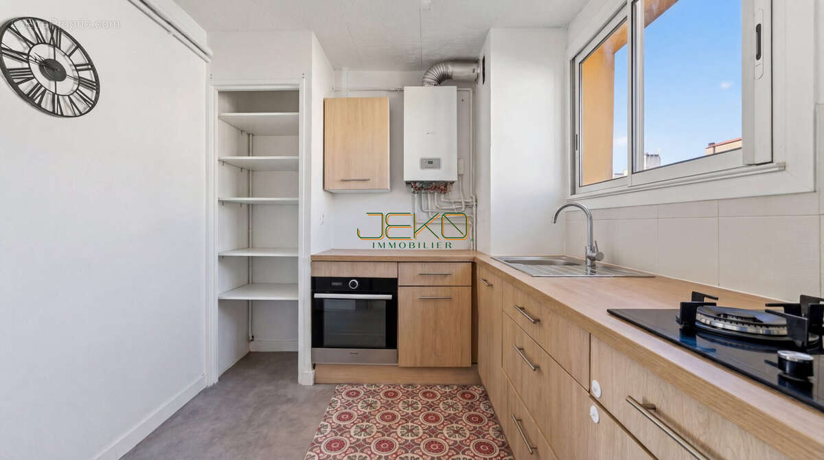 Appartement à NIMES