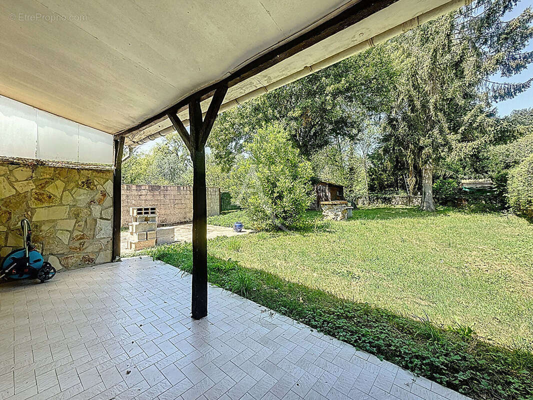 Saint Cyr sur Morin - Maison 3/4 chambres - garage et jardin de 449 m2 - photo 7