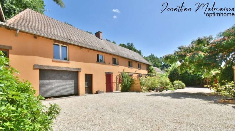 Maison à CONCHES-EN-OUCHE