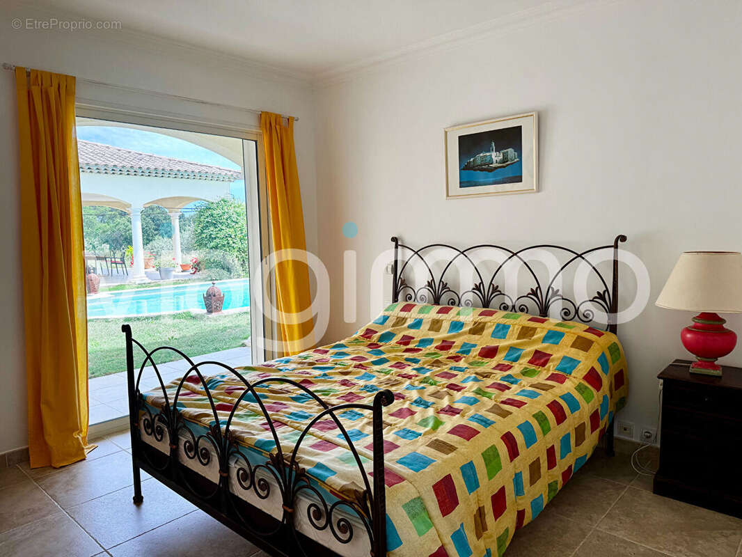 Maison à DRAGUIGNAN