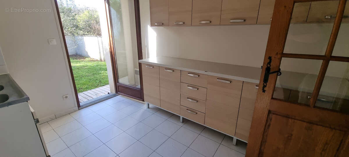 Maison 90 m² à Soucy  - photo 5