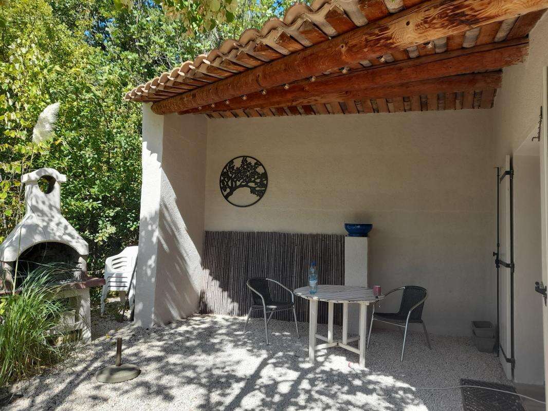 Maison à BUIS-LES-BARONNIES