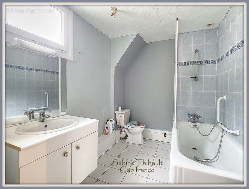 Appartement à LE LUDE