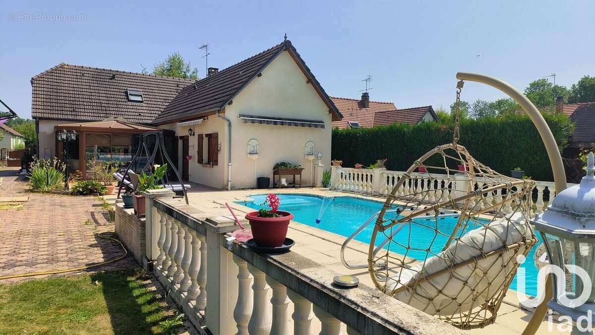 Photo 3 - Maison à ROSIERES-PRES-TROYES