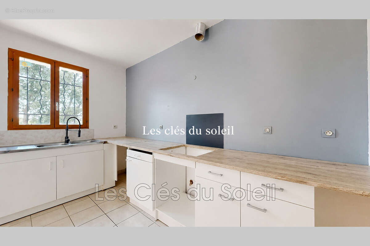 Maison à LA CELLE