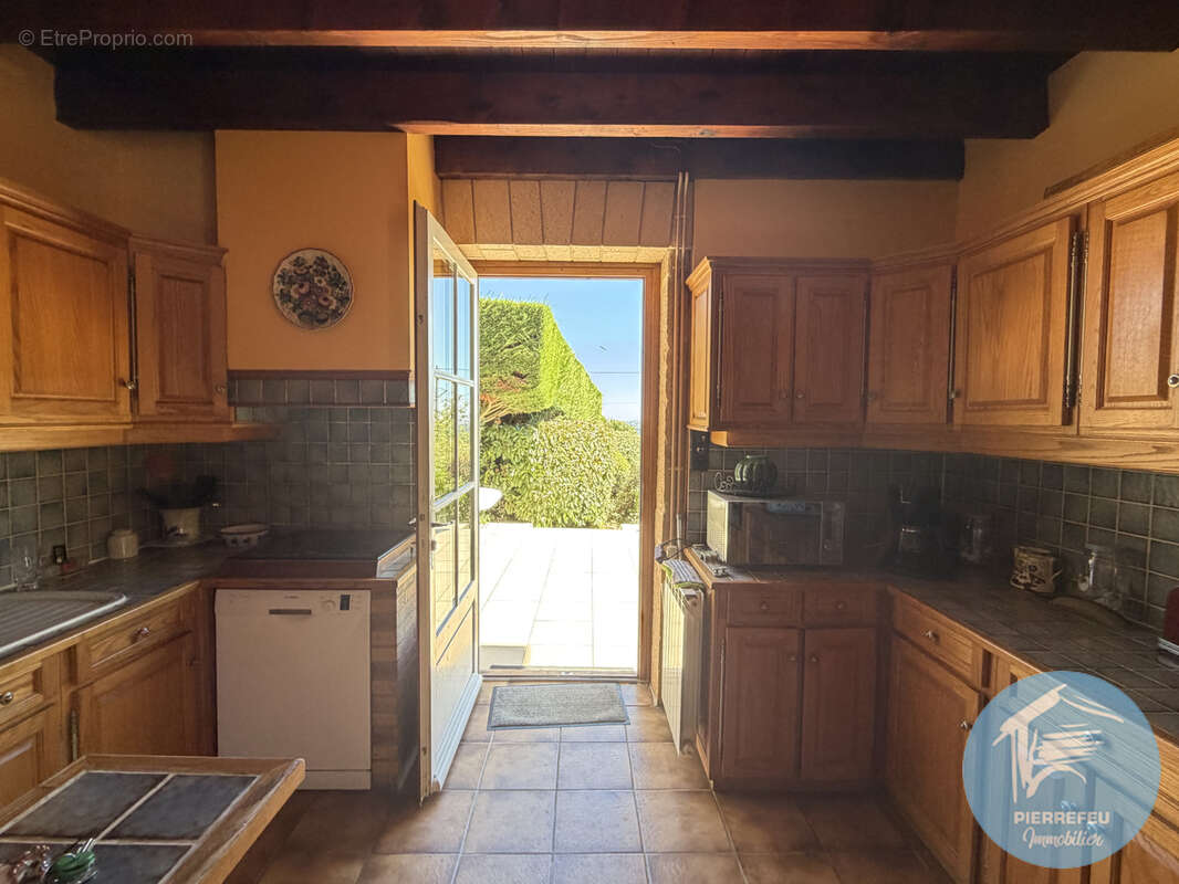 Maison en Pierres Dorées 150m2 au calme avec vue et sans vis-à-vis - SAINT VERAND - photo 6