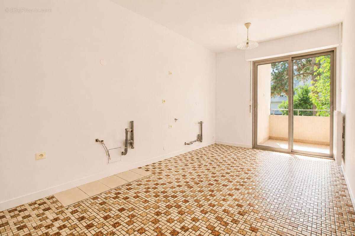 Appartement Rennes T4 - 82m² - balcon - cave et place de parking privative - photo 6
