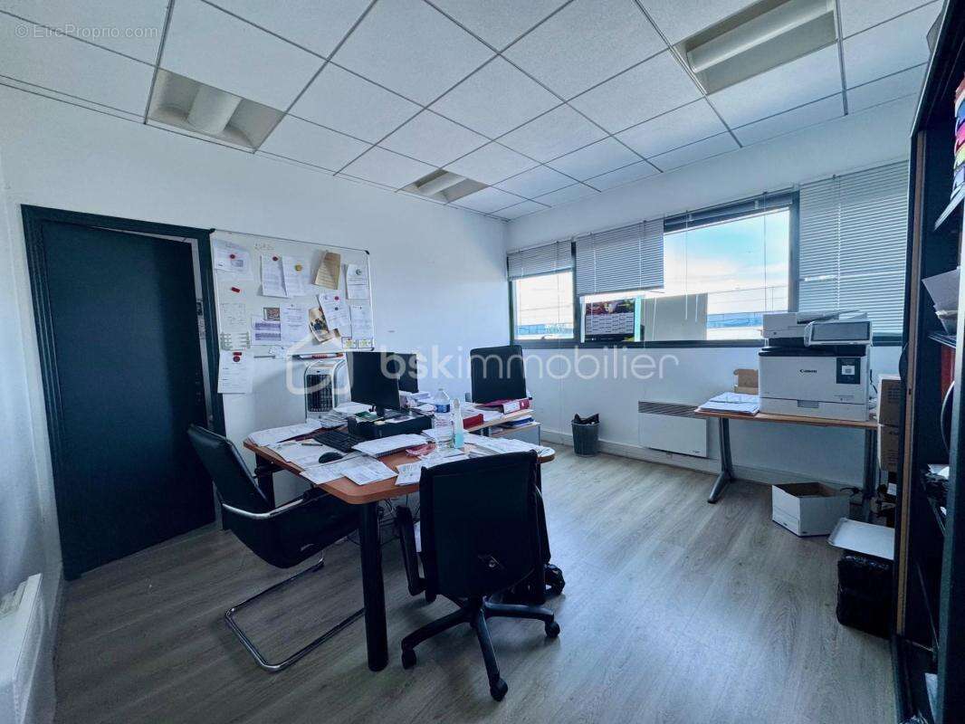 Commerce à BONNEUIL-SUR-MARNE