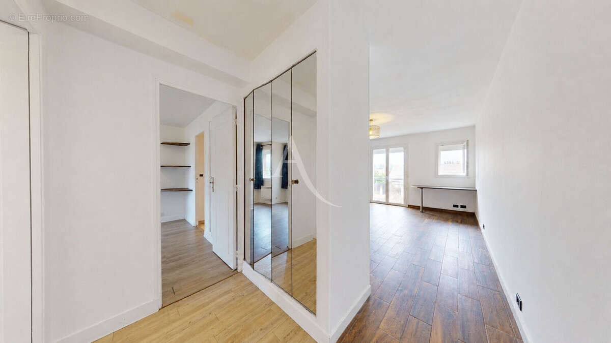 Appartement Pontault Combault 2 pièce(s) 45 m2 - photo 2