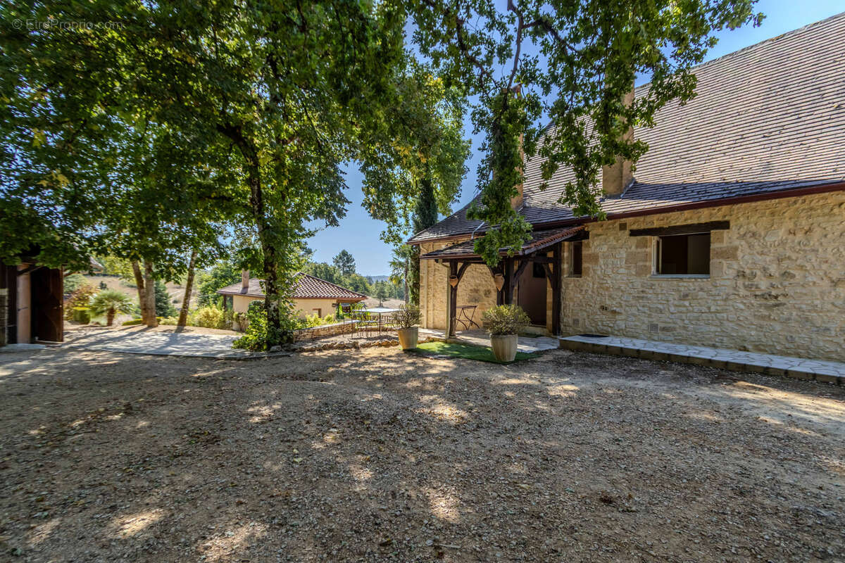 Maison à SARLAT-LA-CANEDA