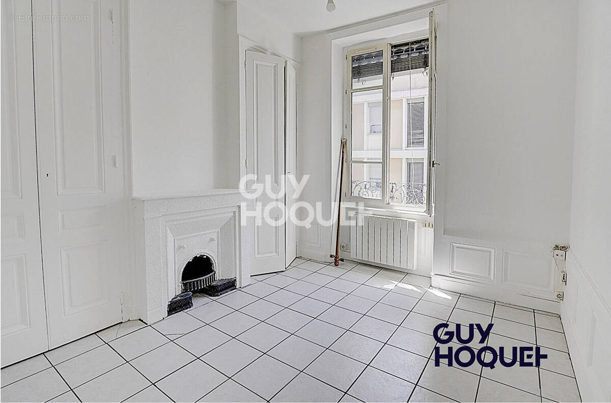 Appartement à LYON-6E