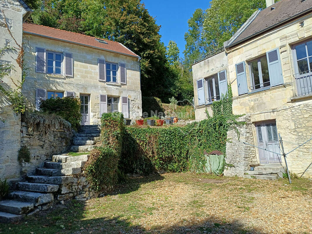 Maison à PIERREFONDS