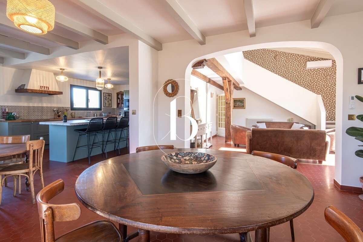 Maison à UZES
