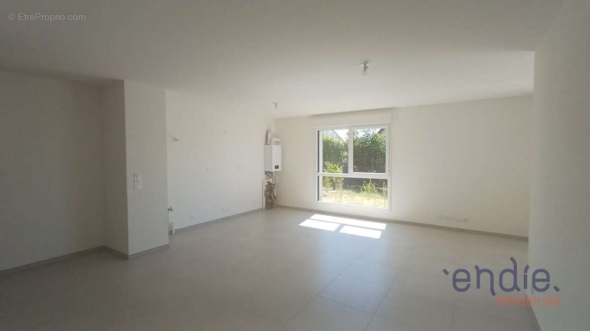 À 8 minutes de Sierentz  Superbe appartement 3 pièces avec terrasse et jardin privatif - photo 12