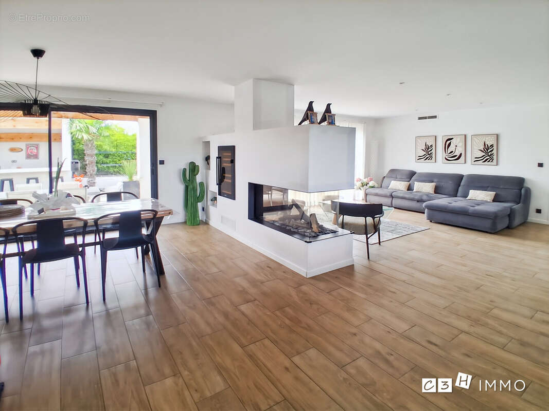Maison 153 m² à Le Fauga  - photo 3
