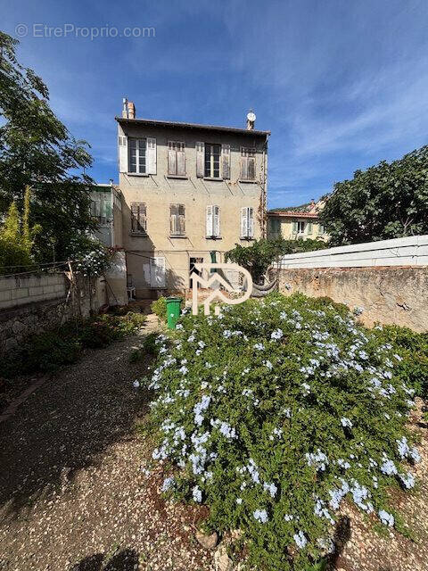Appartement à TOULON