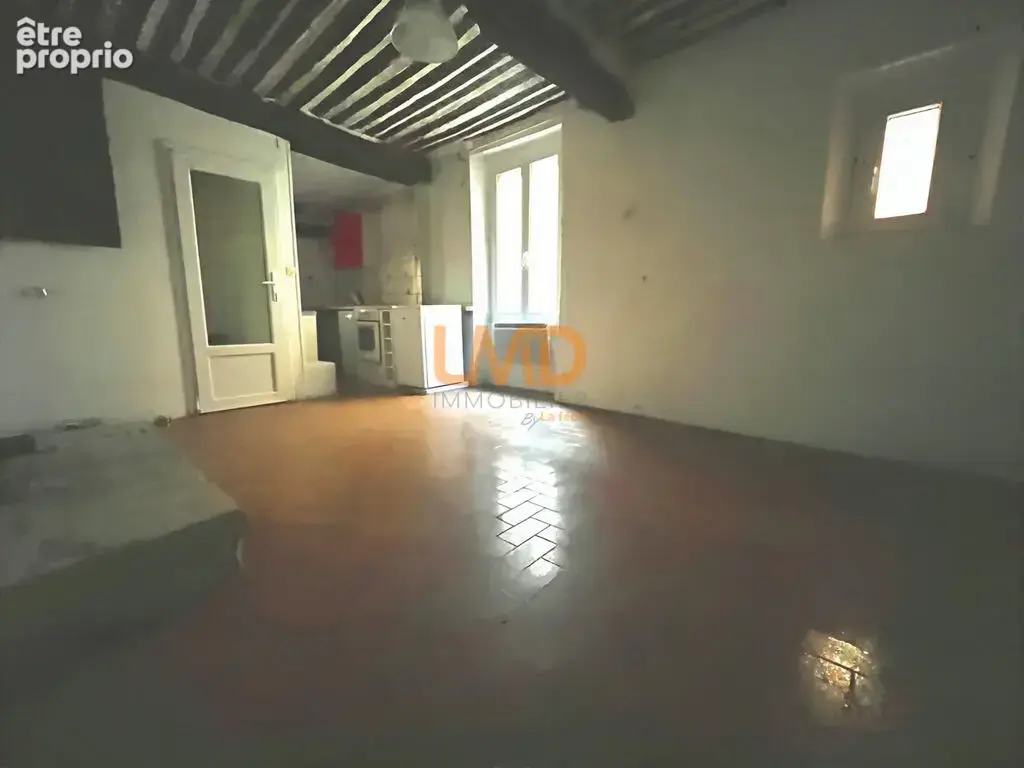 Châteaudouble – Maison de village en pierre 63 m², remise et cav - photo 3