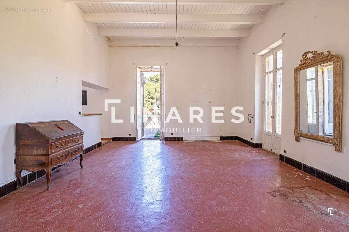 Maison à MARSEILLE-11E