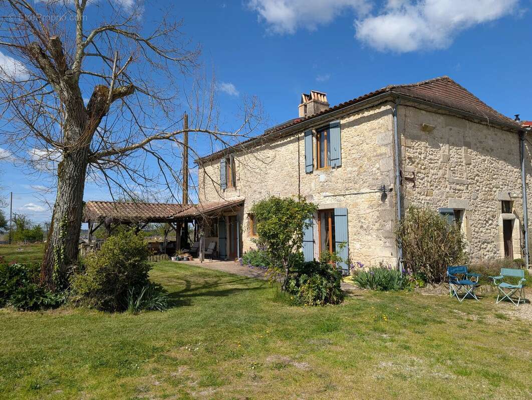 Maison à DURAS