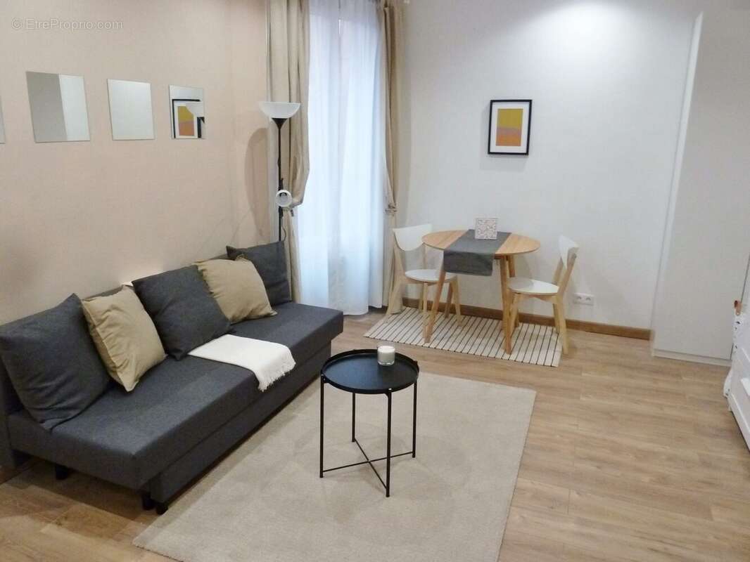 Appartement à CLICHY