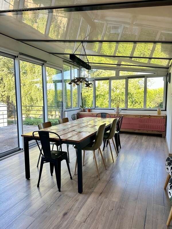 Maison à SAINT-LAURENT-SUR-SEVRE