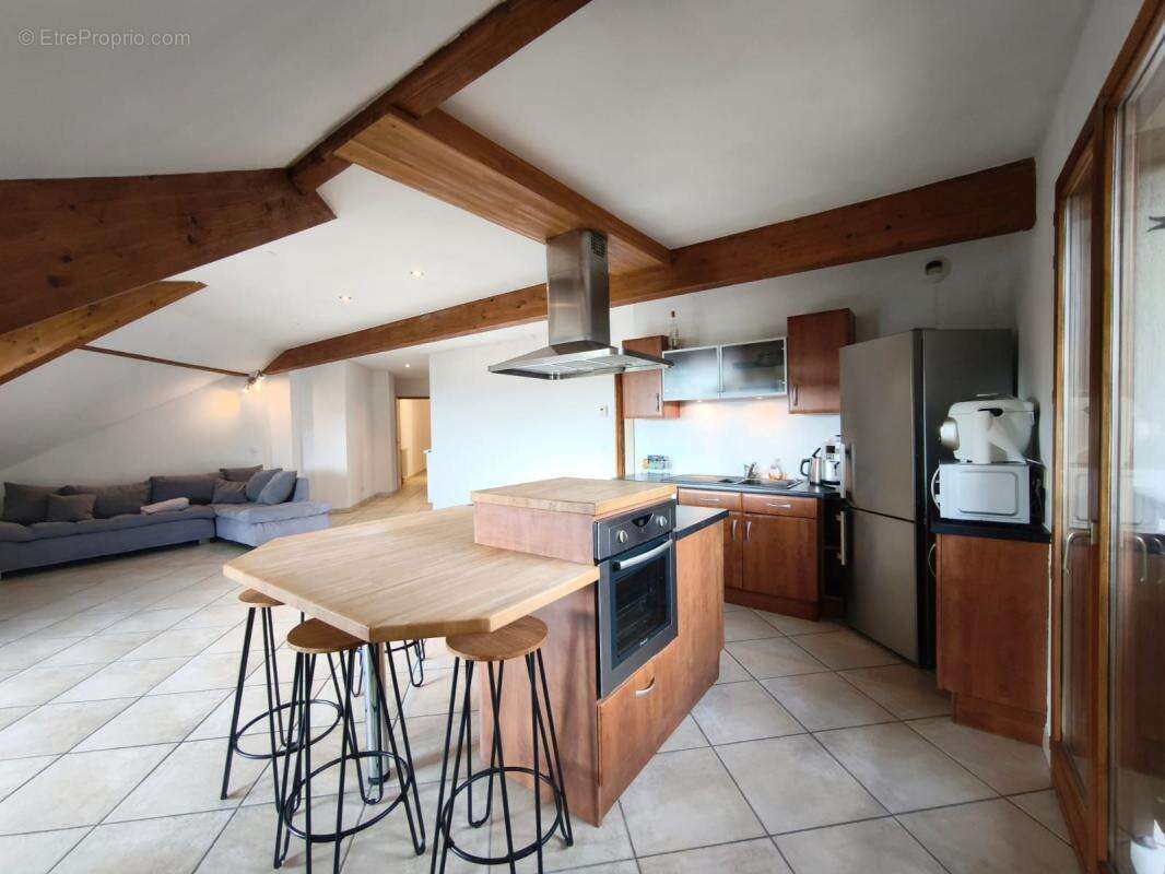 Appartement à GRUFFY