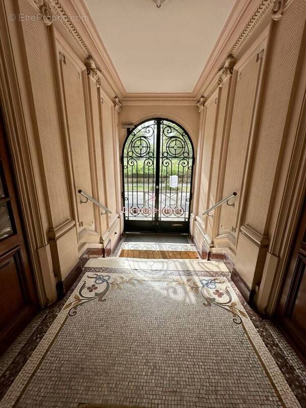 Appartement à ROSNY-SOUS-BOIS
