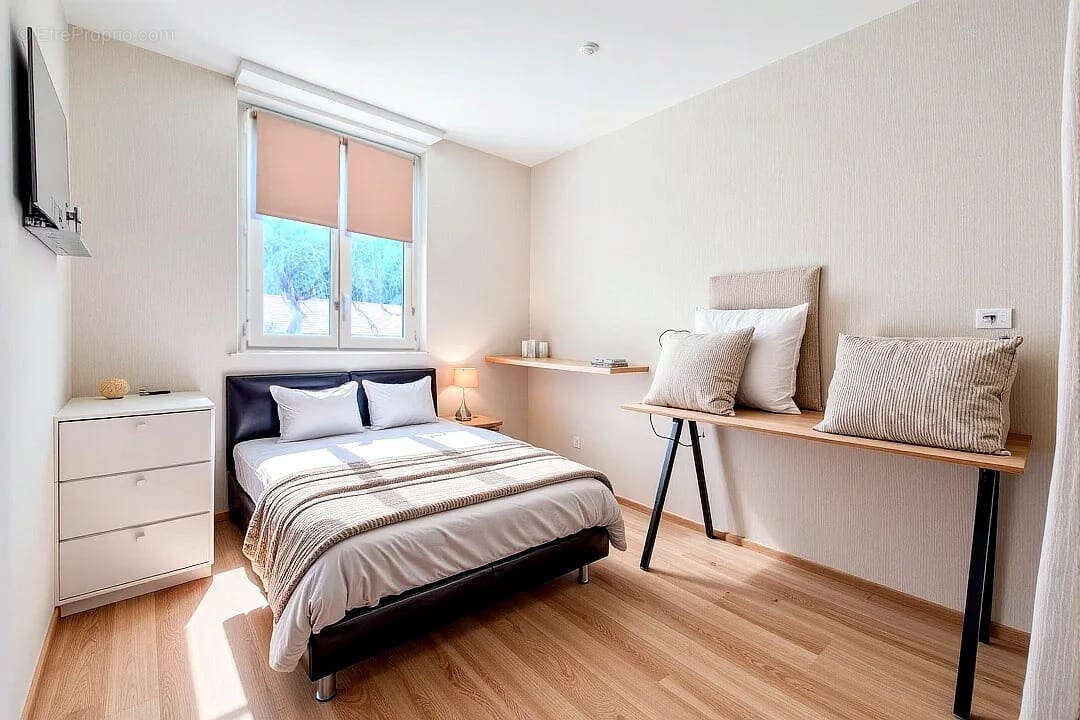 Maison à CRECY-LA-CHAPELLE