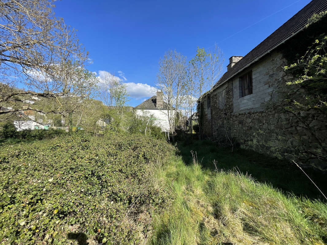 Maison à ANTIGNAC