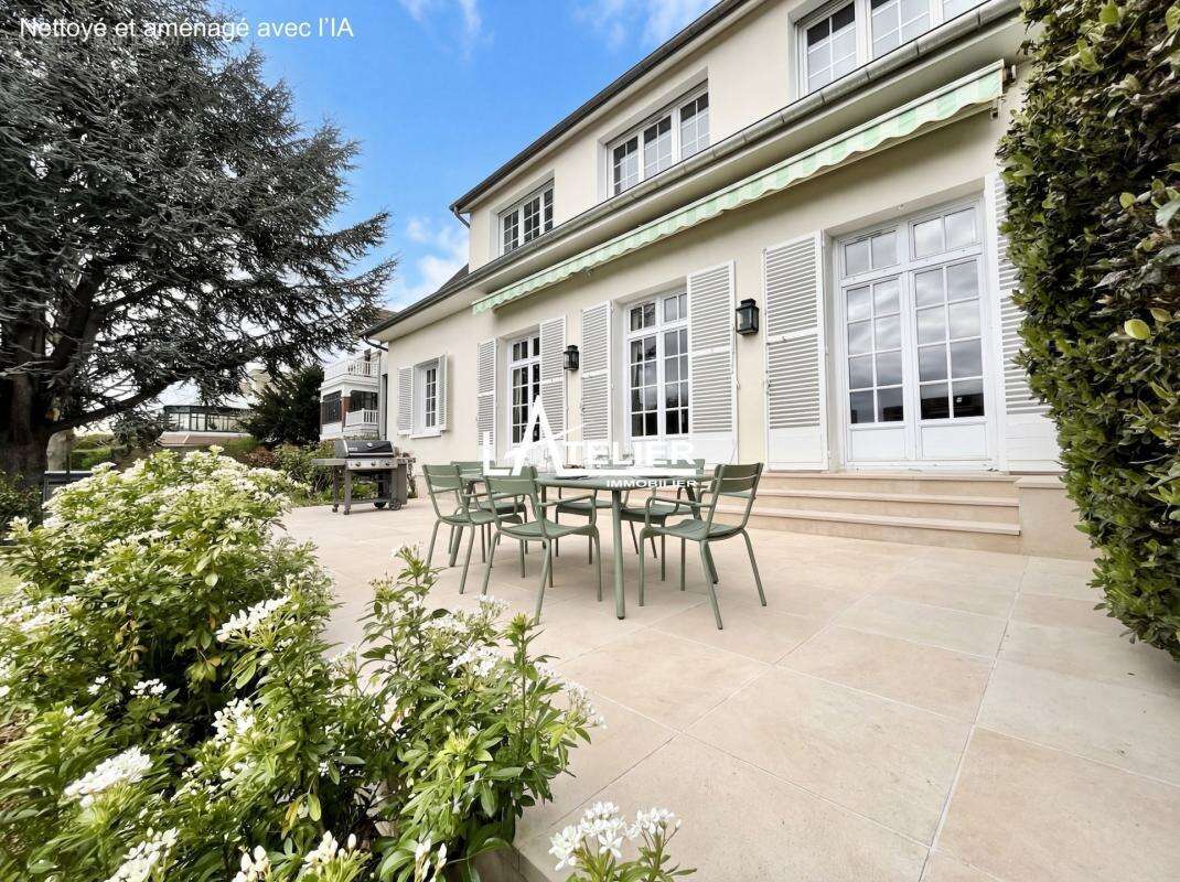 Maison à MAREIL-MARLY