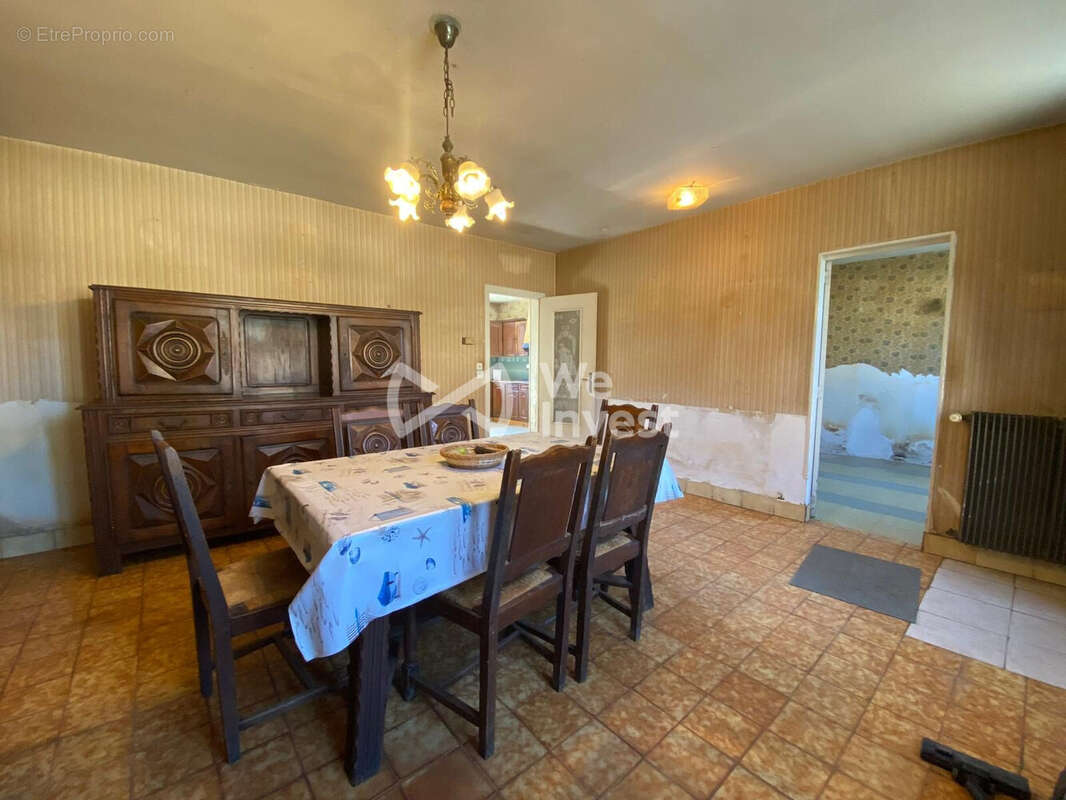 Maison à CERANS-FOULLETOURTE