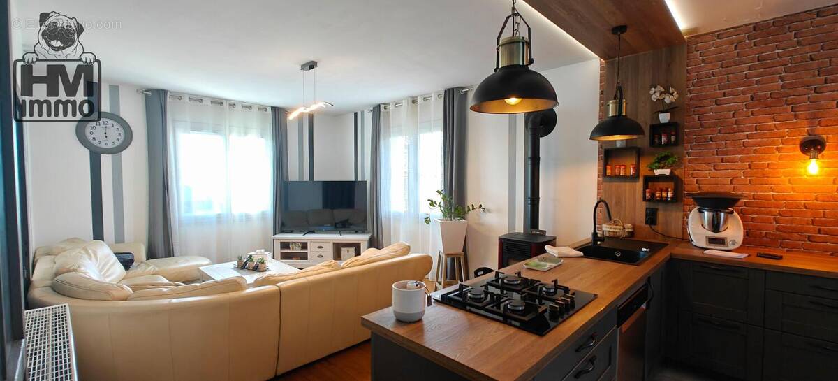 n°1 - Maison à THIVIERS