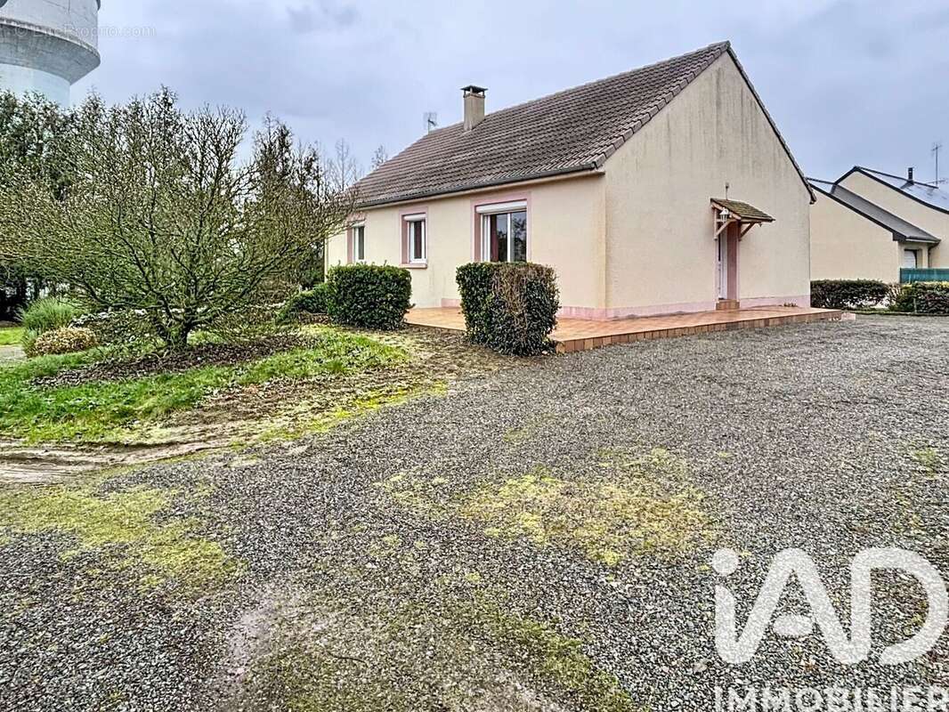 Photo 2 - Maison à EVRON