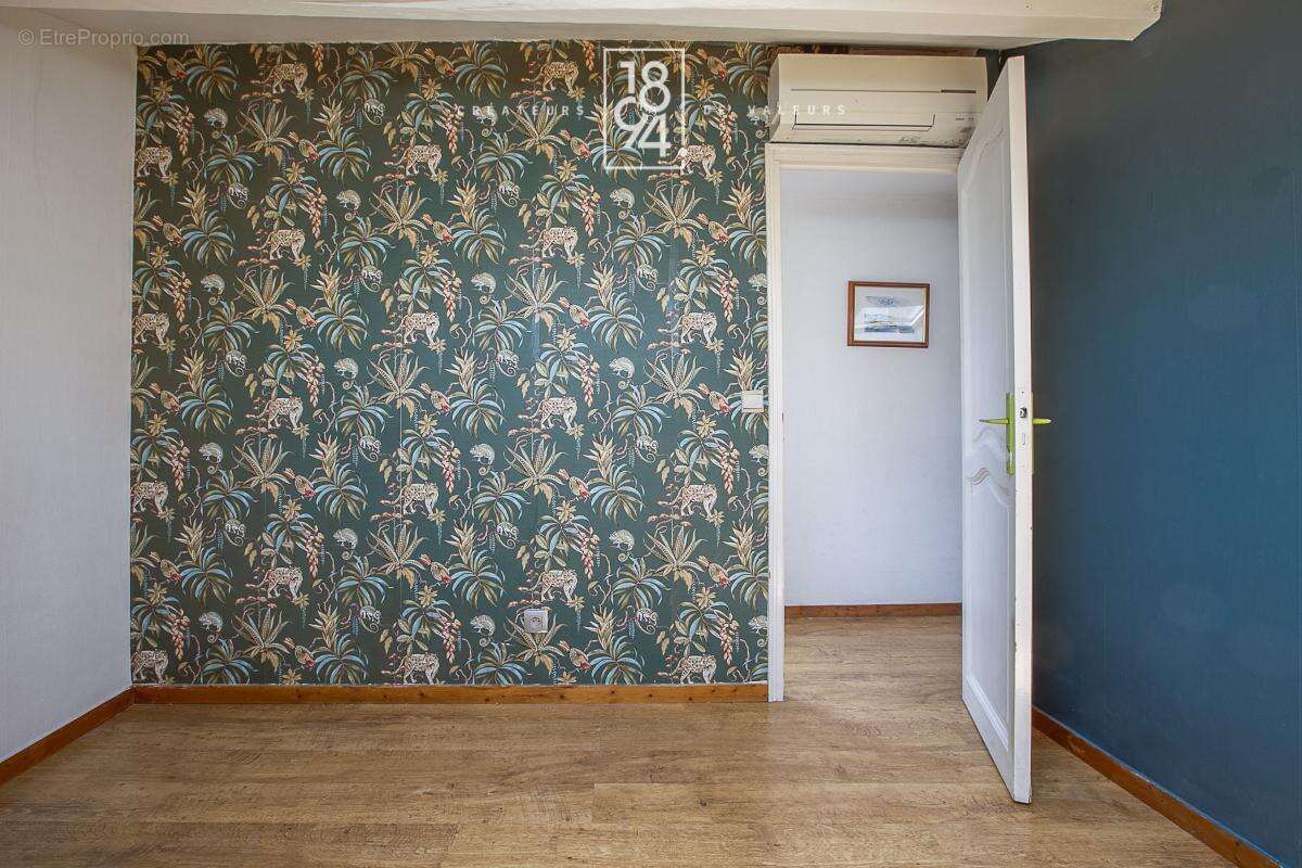 Maison à MARSEILLE-10E