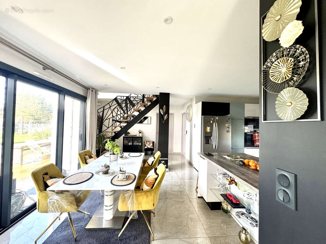 Maison à BAIN-DE-BRETAGNE