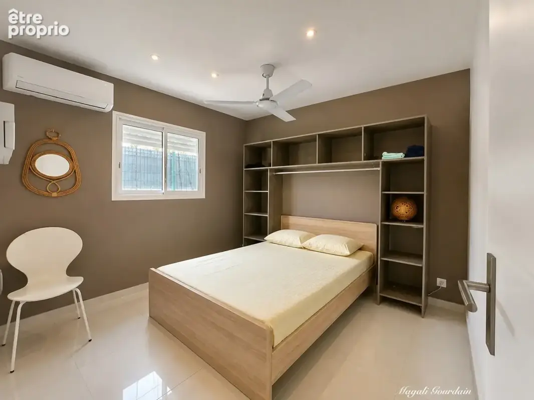 A vendre – saint-françois – villa avec piscine, gîte indépendant et autonomie électrique - photo 5