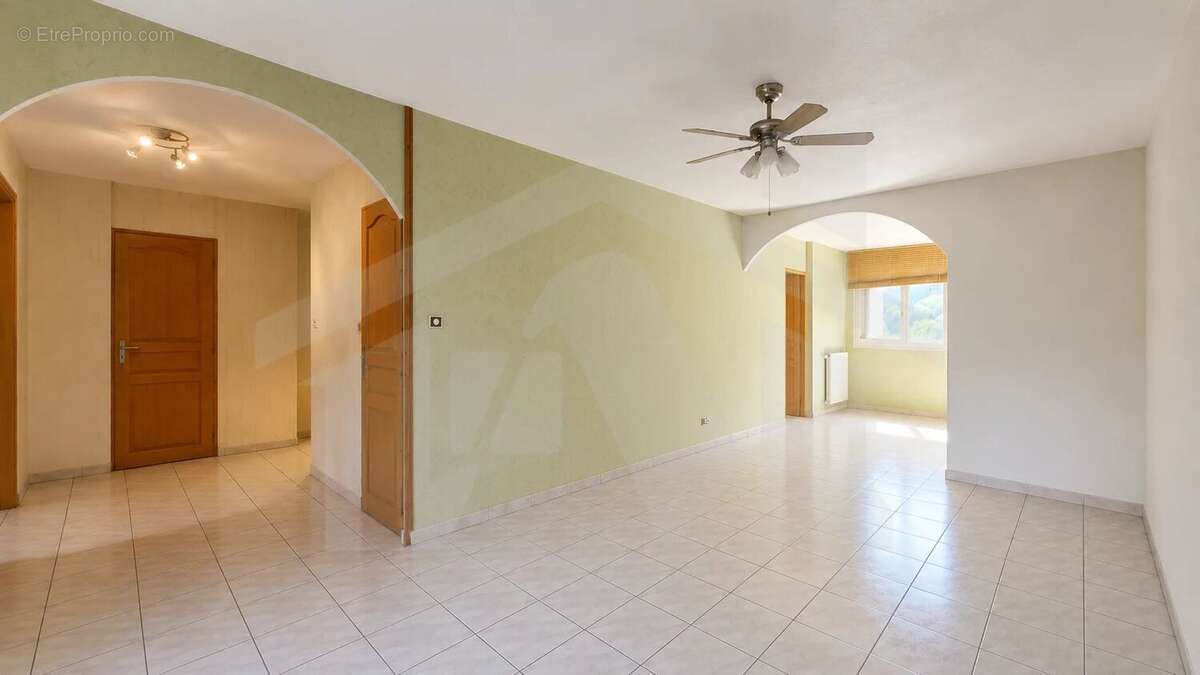 Appartement à ECHIROLLES