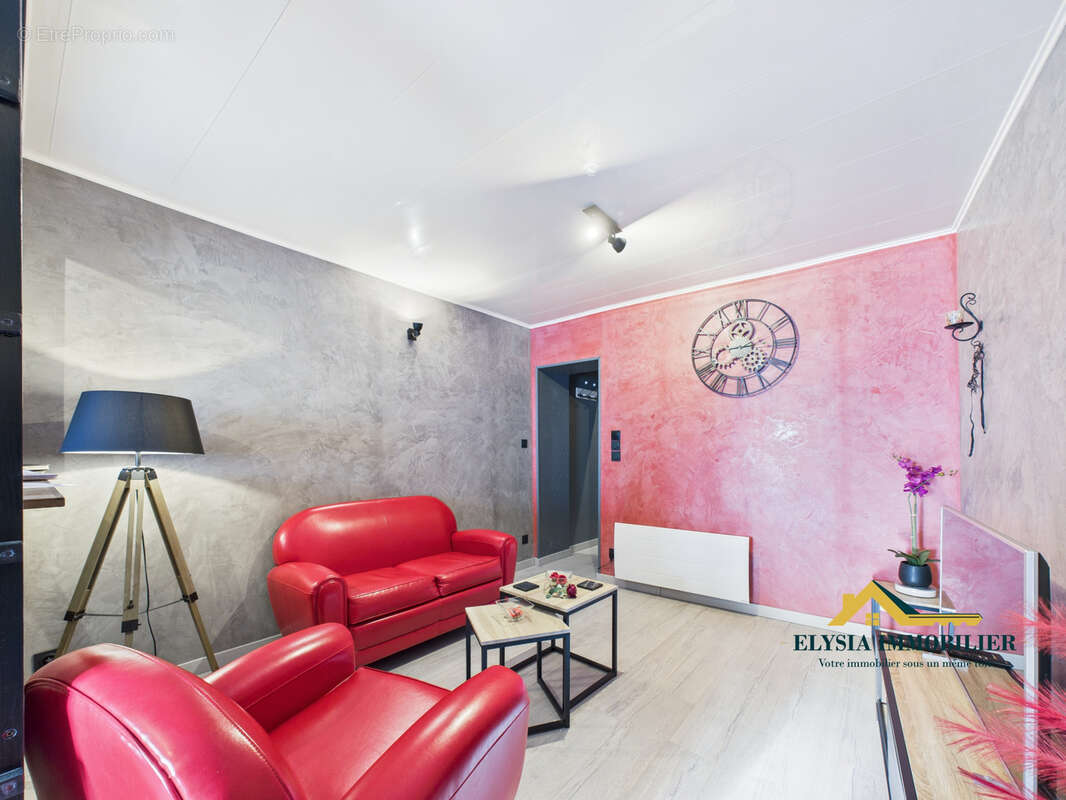 Maison à PAGNY-SUR-MOSELLE