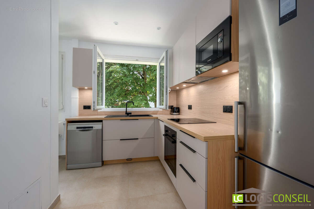 Appartement 78 m² à Chatenay-Malabry  - photo 2