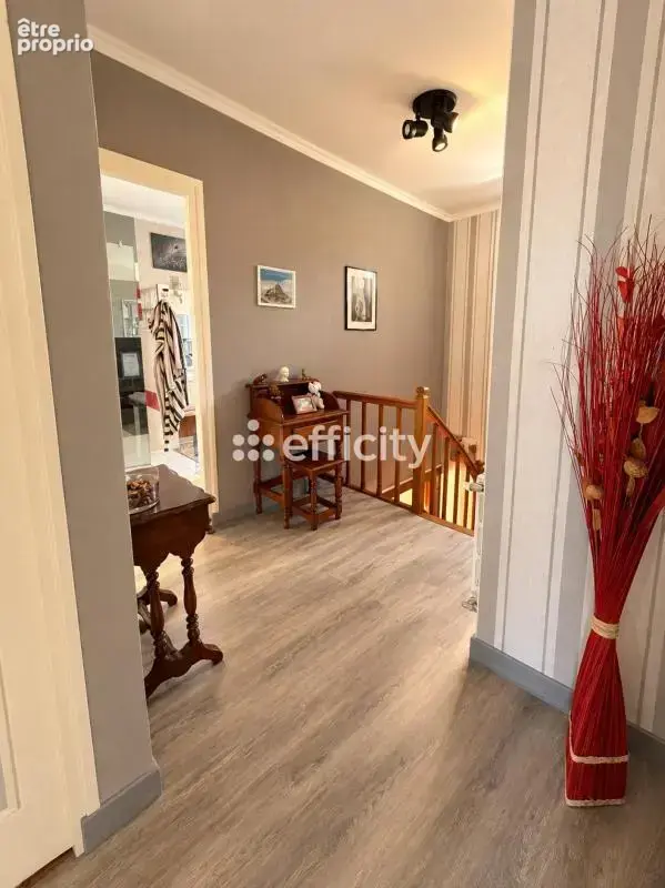 Maison 5 pièces 128 m² à vendre à Saintes (17100) - photo 10