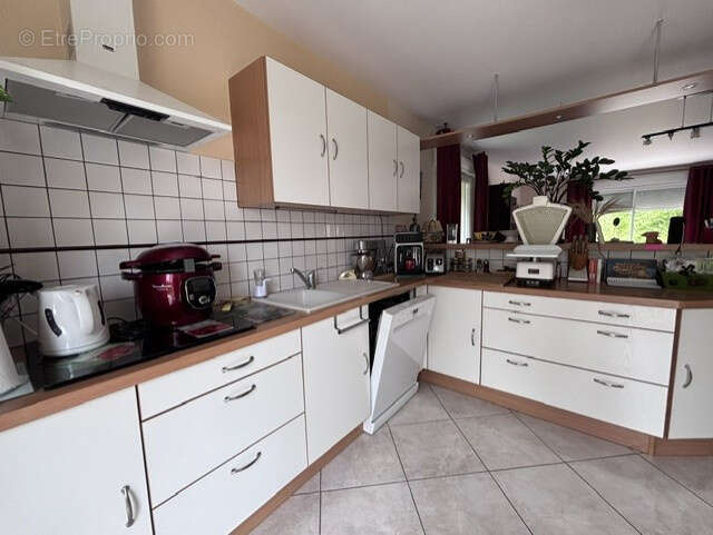 Maison 3 chambres   Construction Siporex   Terrain 1 406 m2   DPE C - photo 3