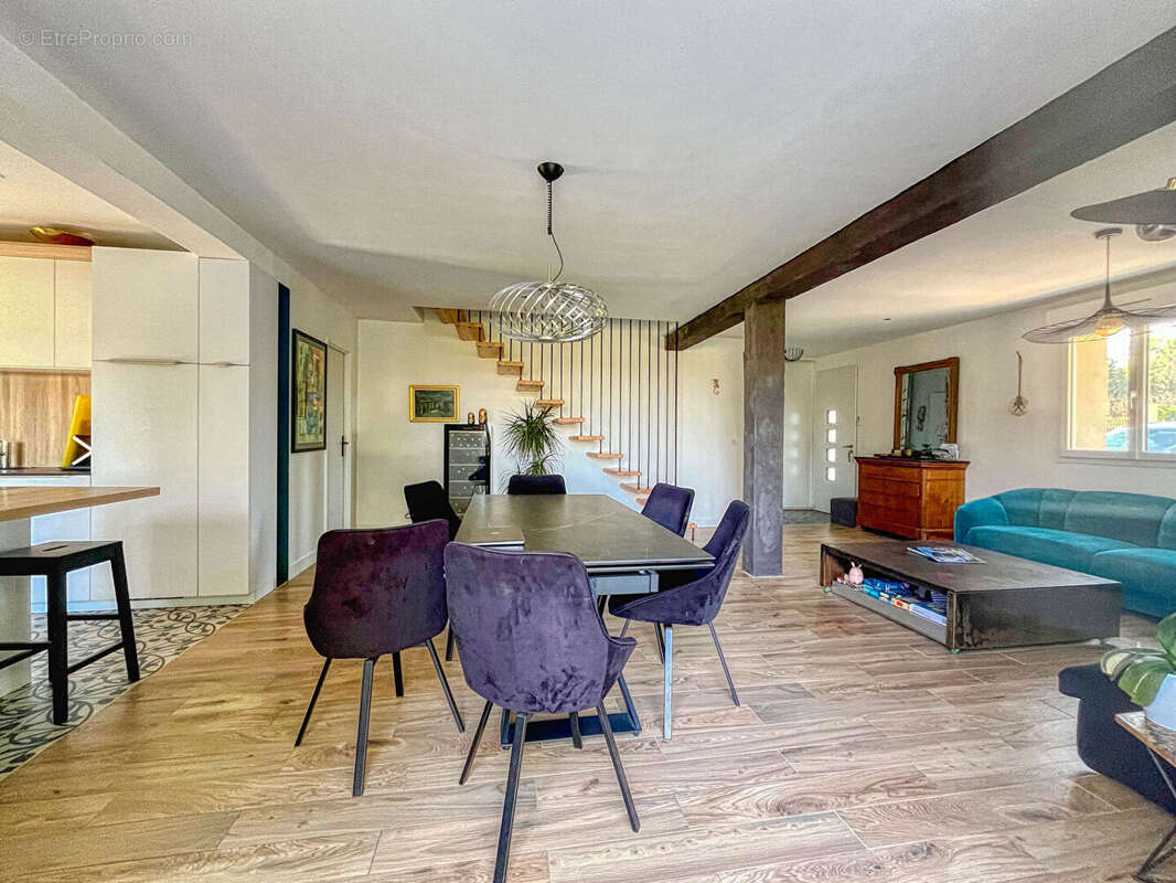 Maison à SAINT-SULPICE-DE-ROYAN