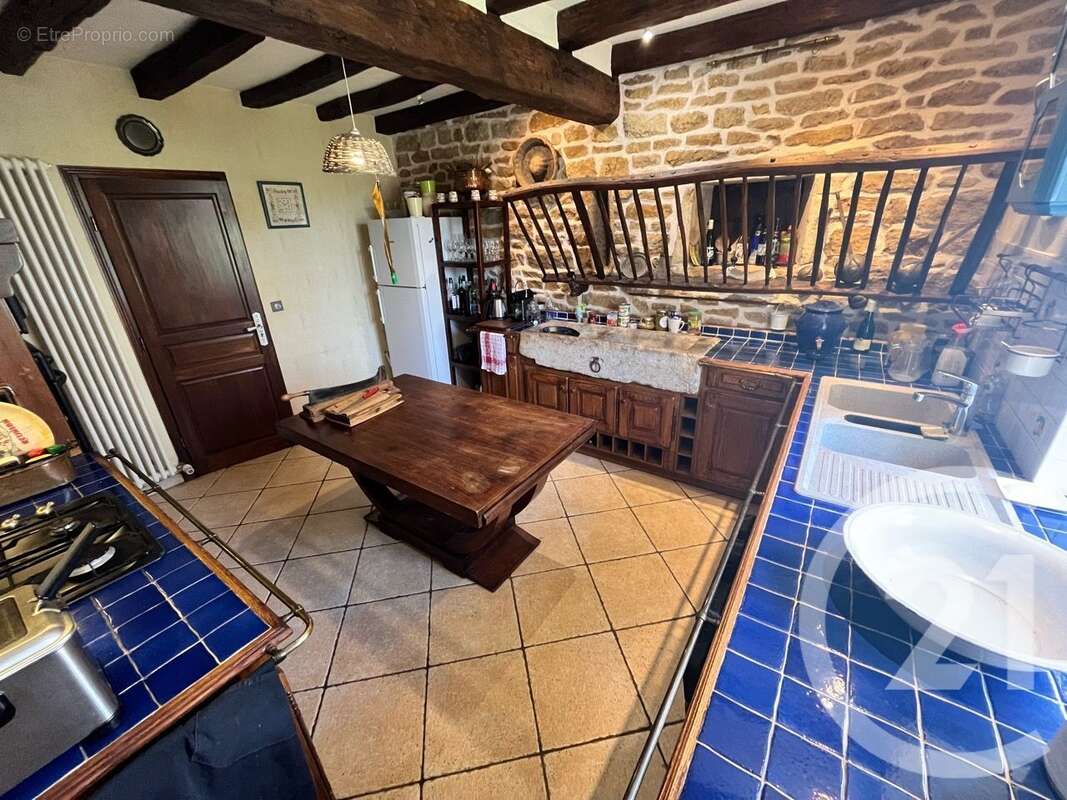 Maison 196 m² à Saint-Malo-En-Donziois  - photo 7
