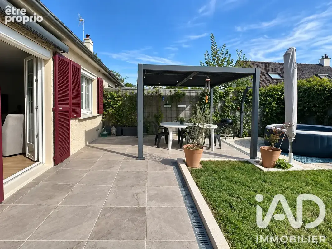 Photo 1 - Maison à SUCY-EN-BRIE