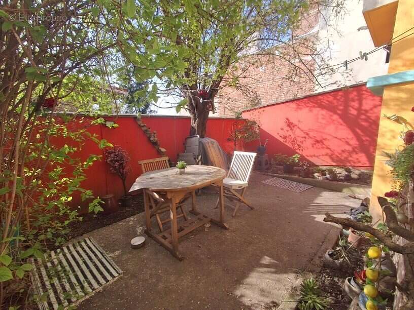 Appartement à FONTENAY-SOUS-BOIS