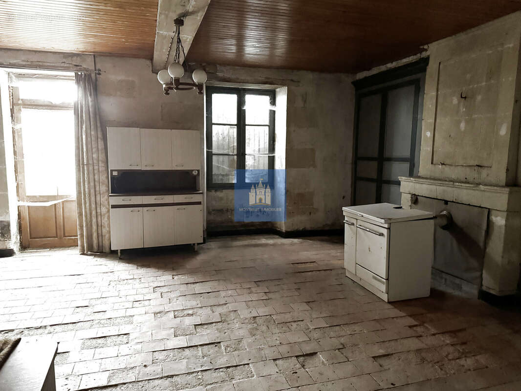 Maison à SAINT-CYR-LA-LANDE
