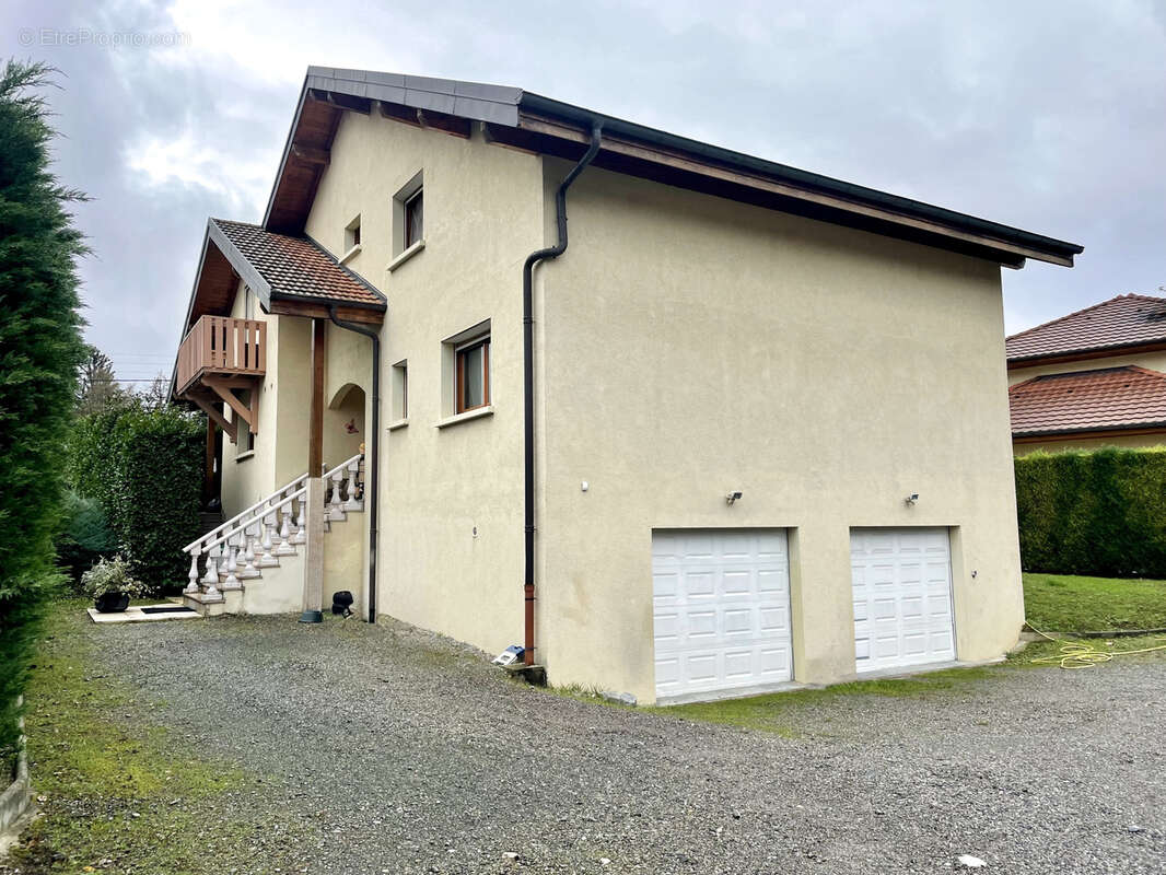 Maison à CLUSES